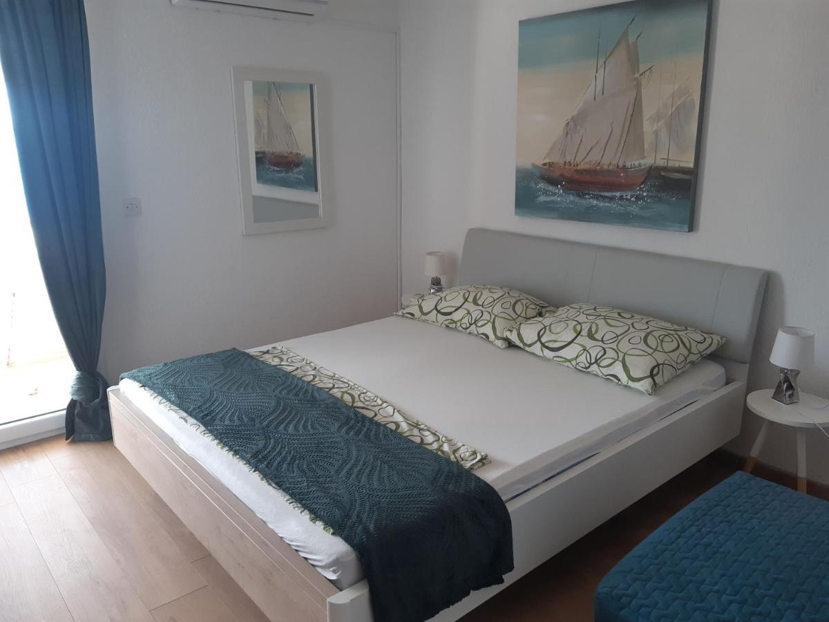 Apartments Bartulic Trogir Bagian luar foto