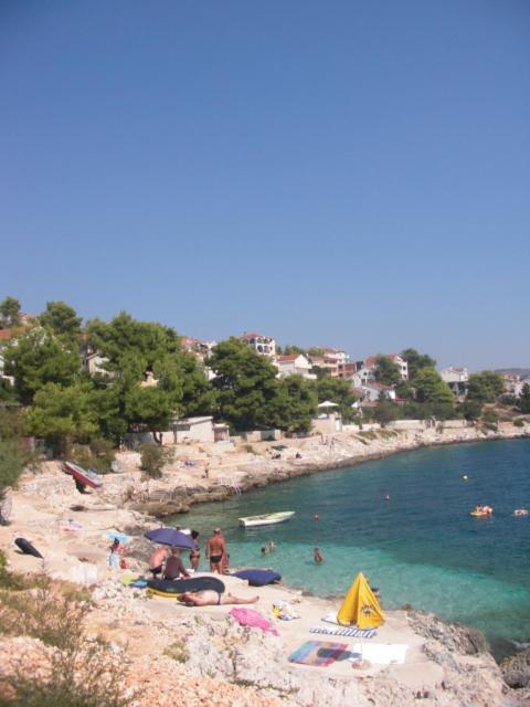 Apartments Bartulic Trogir Bagian luar foto