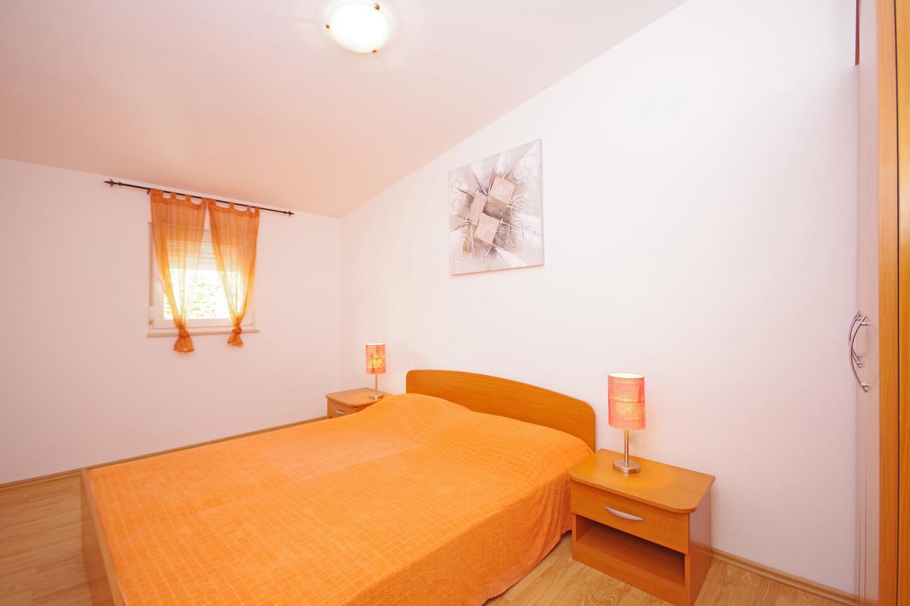 Apartments Bartulic Trogir Bagian luar foto